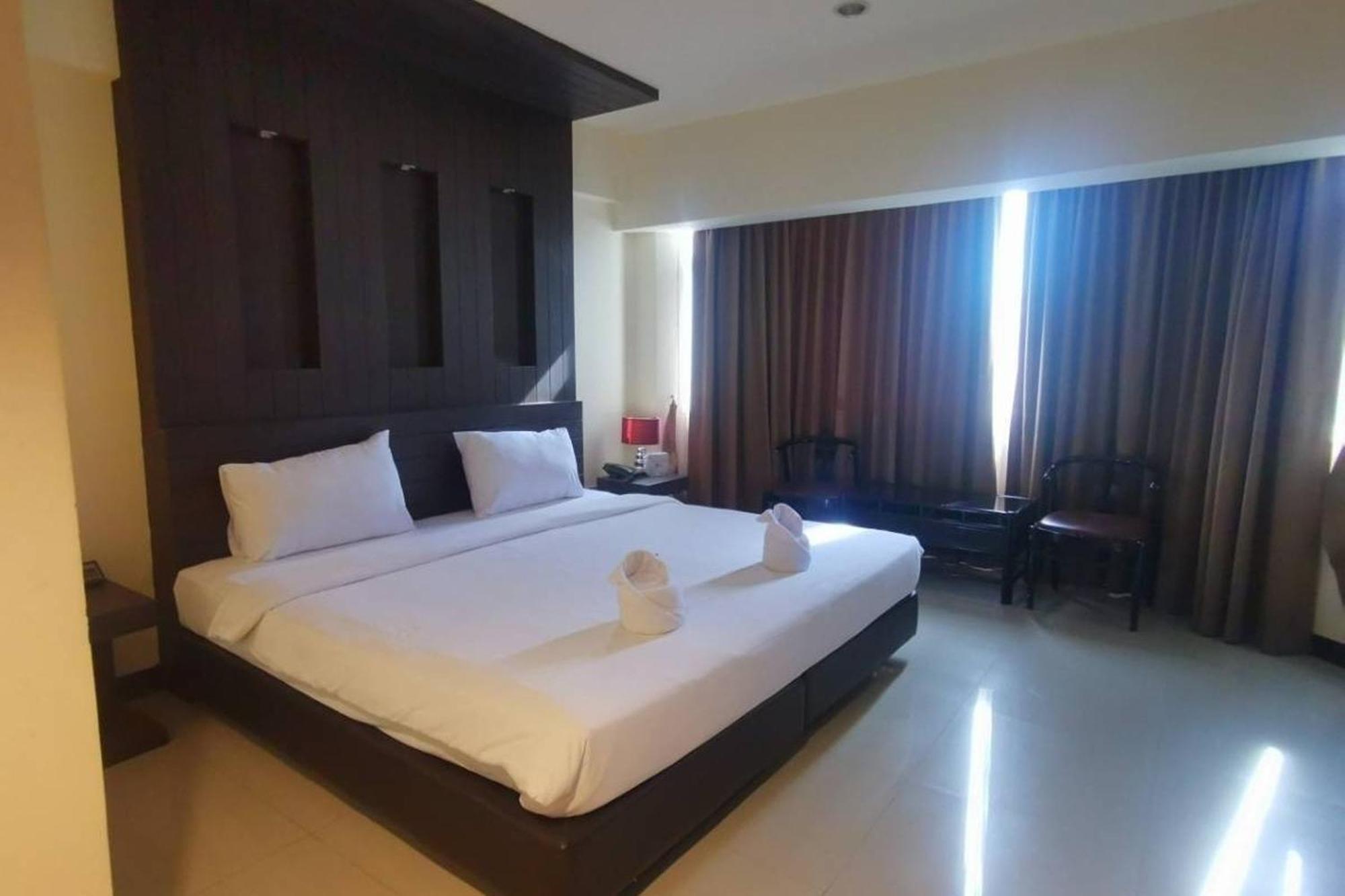 Suncity Hotel Pattaya Exterior foto